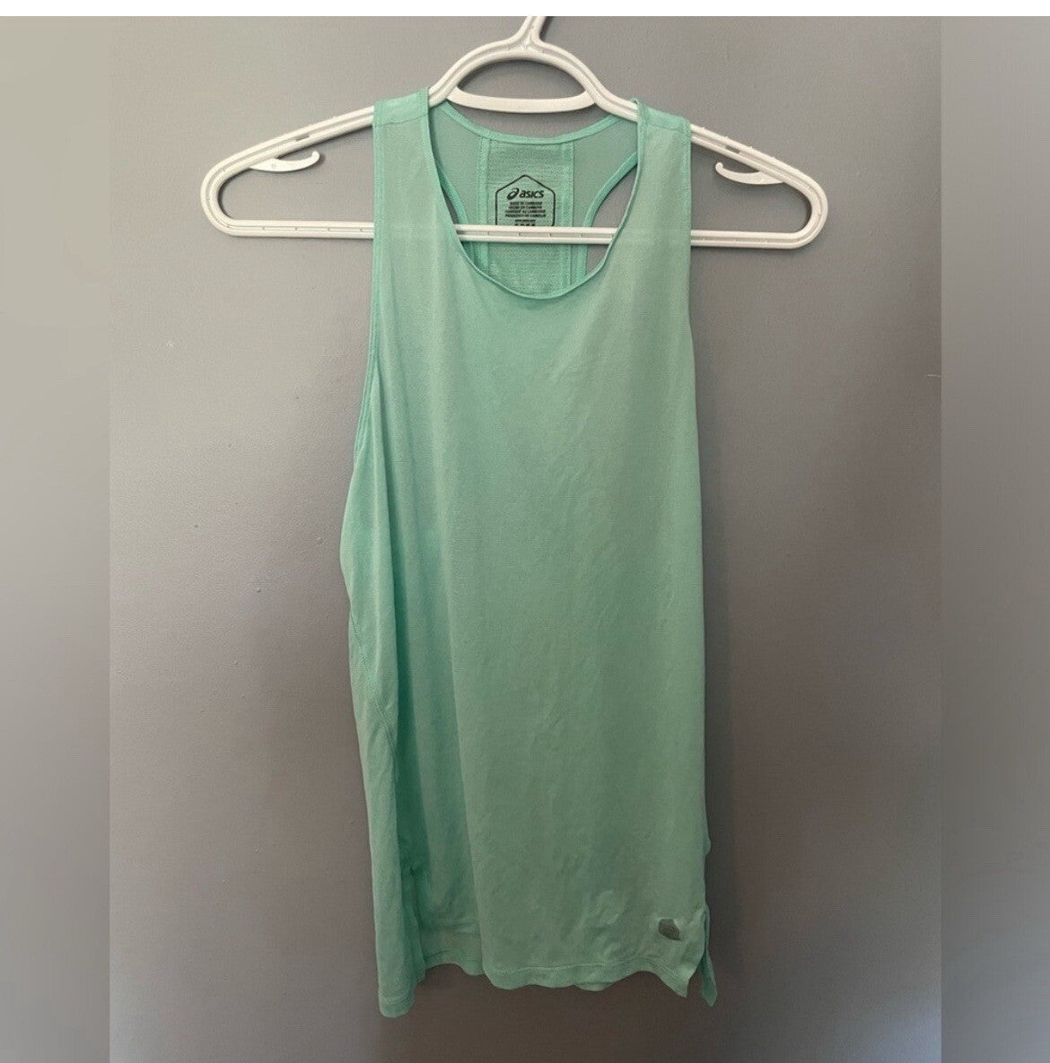 ASICS Mint Green Workout Tank Women's Size Medium Activewear Gym Shirt