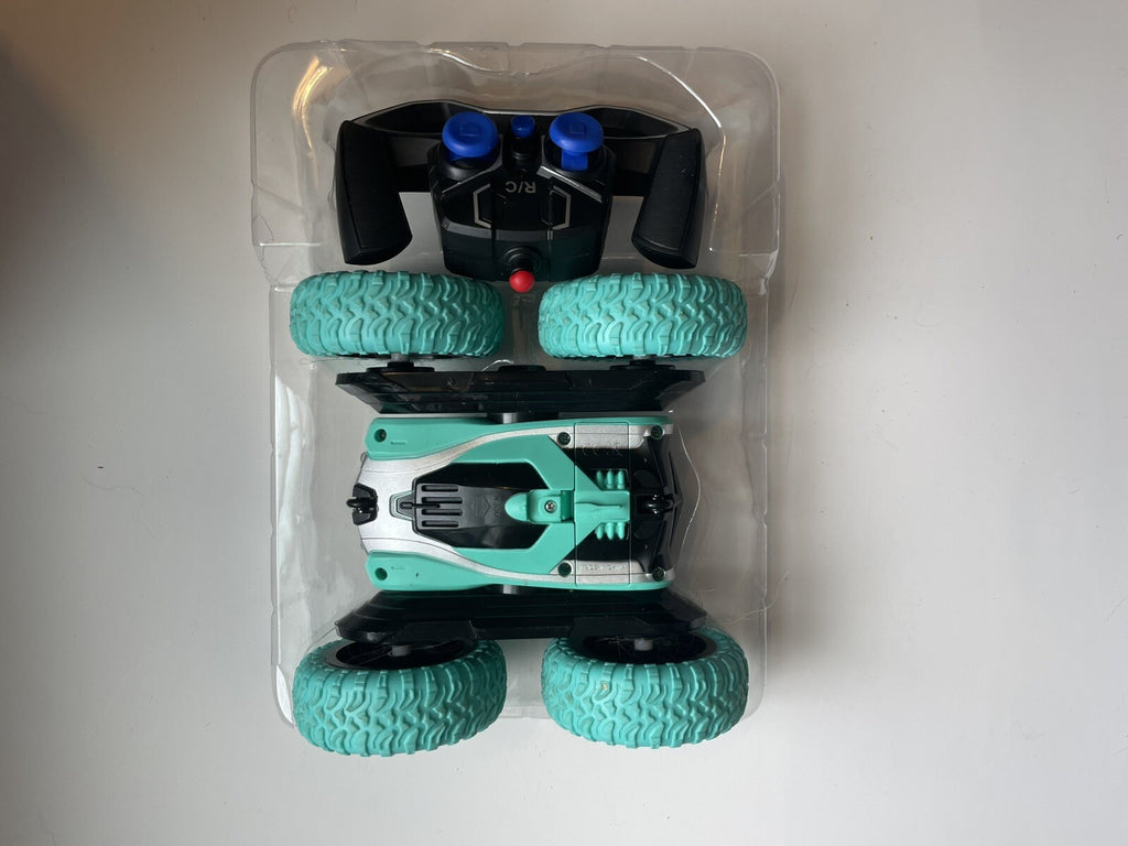 RC Stunt Car – Rechargeable RC Stunt Vehicle with Battery & LED Lights, Tested