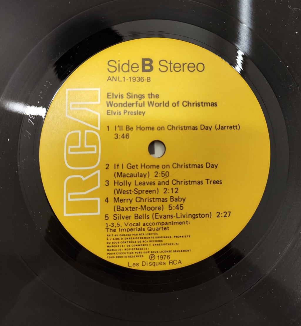 Elvis Presley "The wonderful world of Christmas" 1976 vinyl record VG+ Canada