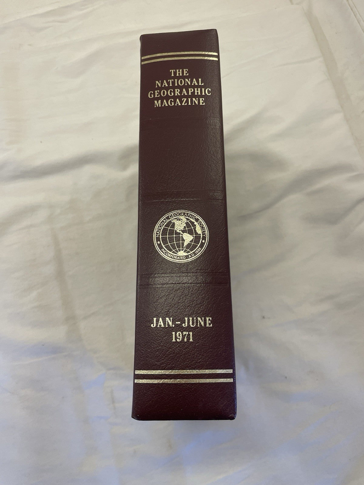 Nat Geo Mags Jan–Jun 1971 Vtg Lot Slipcvr Collect Wildlife Travel Earth