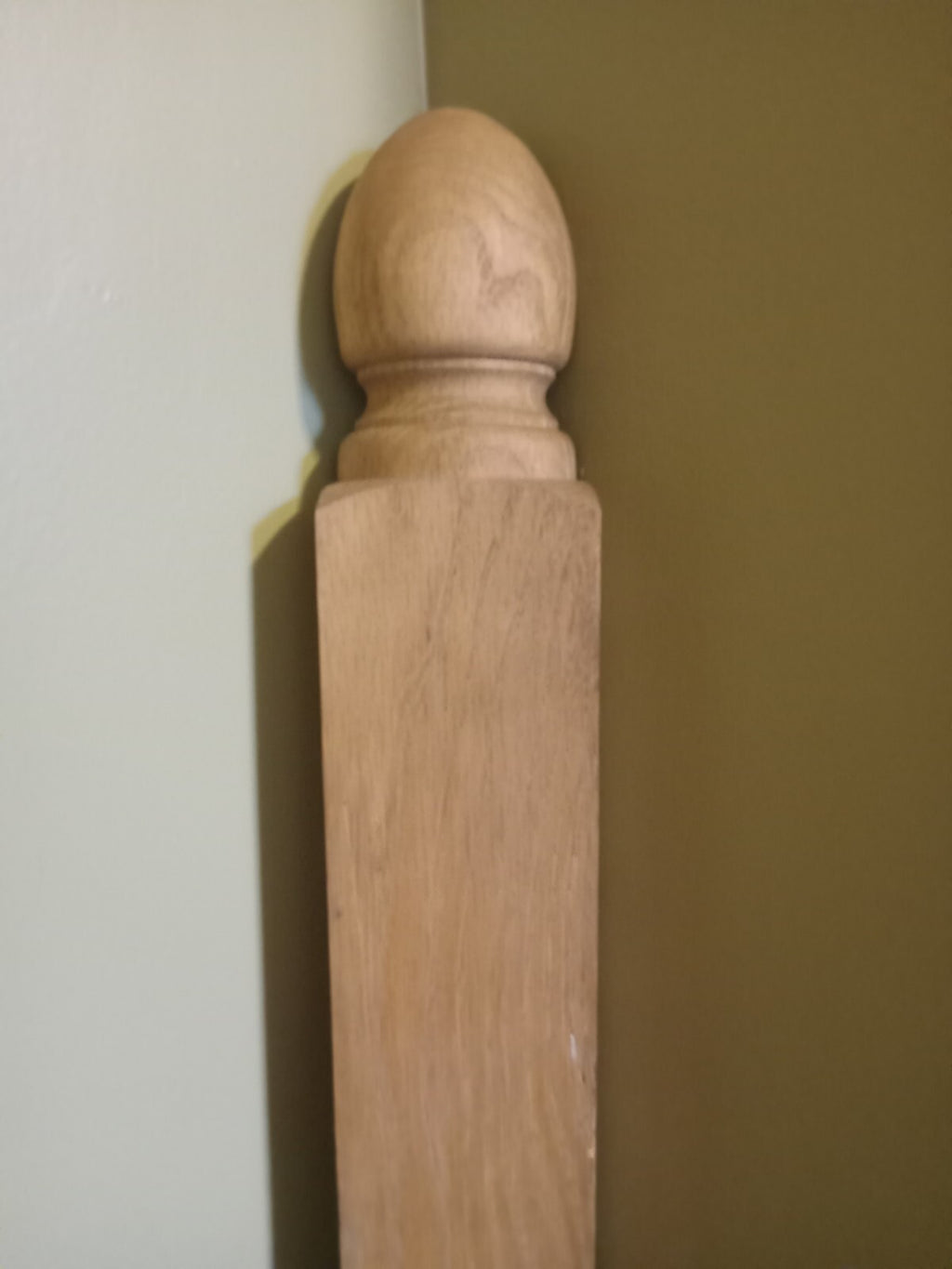 Turned Oak Half Stair Newel Post – Classic Wood Staircase Accessory