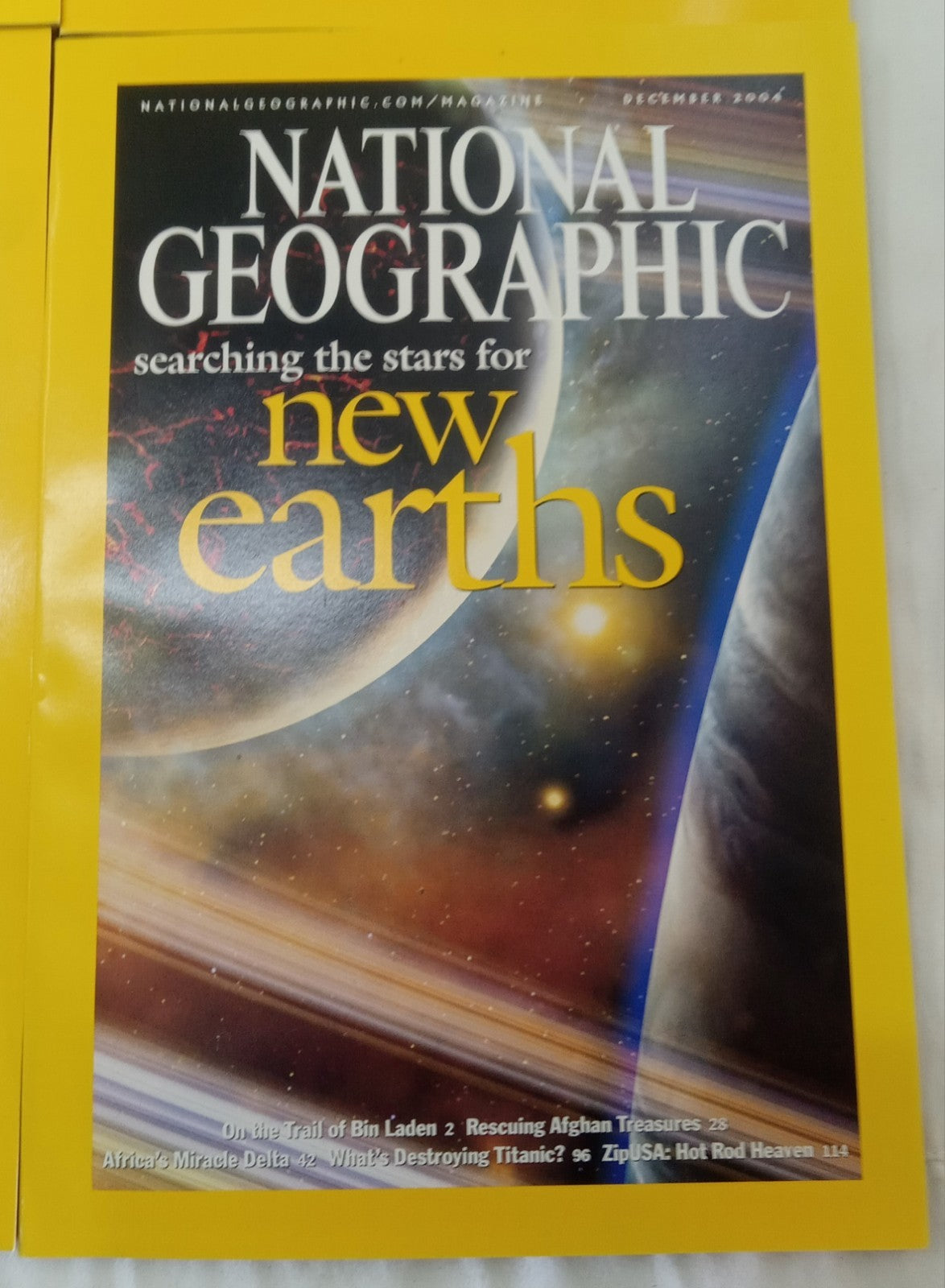 National Geographic Jul–Dec 2004 VG+ | 6 Magazines in Faux Leather Case