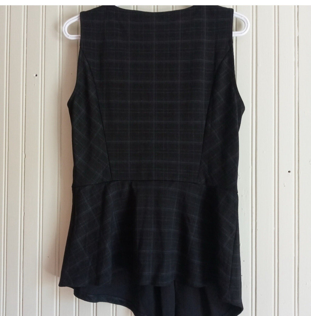 White House Black Market Women’s Peplum Pinstripe Sleeveless Blouse Size Medium