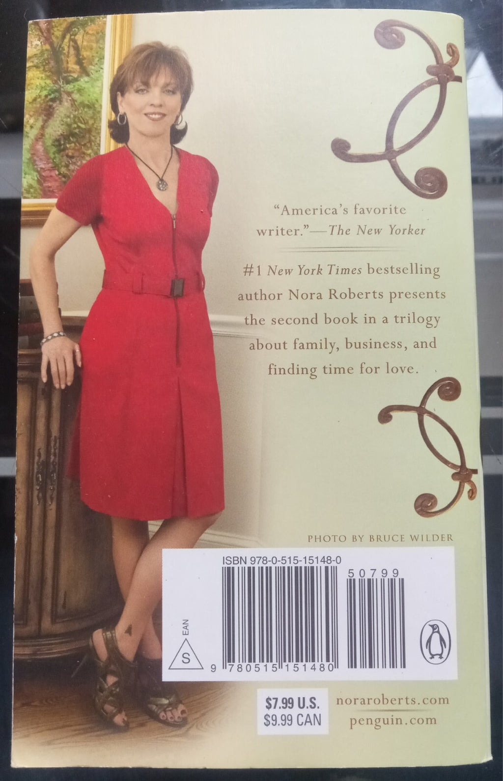 The Last Boyfriend by Nora Roberts PB Romance Novel (Inn BoonsBoro)