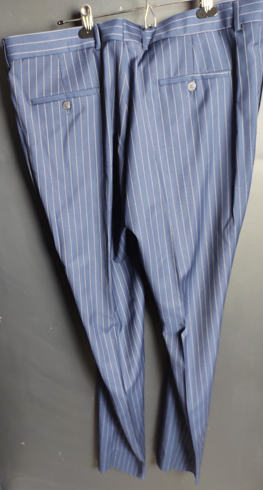 Snover Blue Pinstripe Suit Men's 46 Jacket/40W Pants 2-Pc Sharp Fit