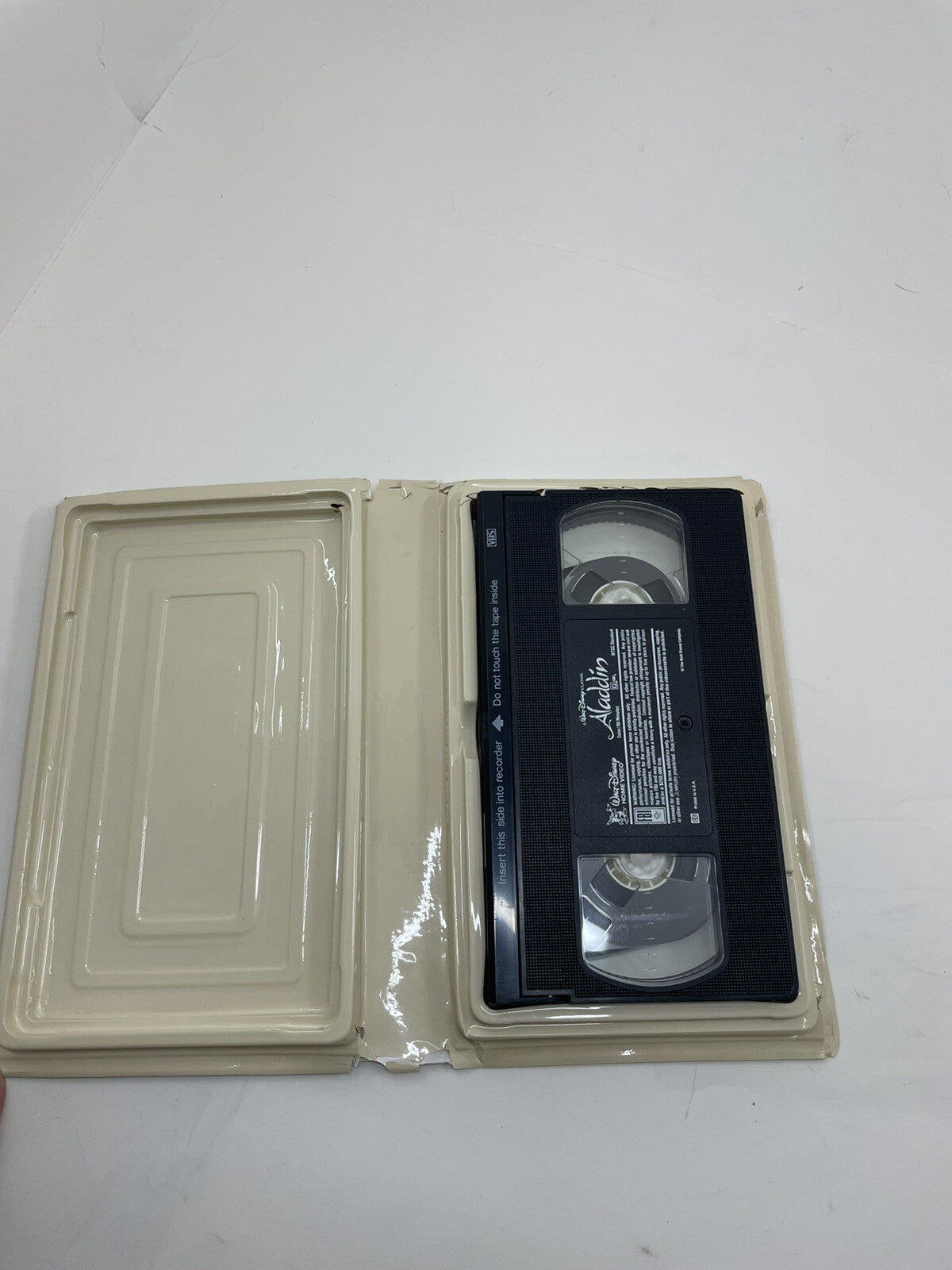 Disney Black Diamond VHS Aladdin 1993 Animated Classic OOP Tape