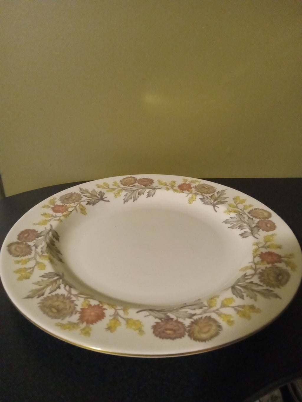 Wedgwood W4156 Lichfield 15.25" Oval Serving Platter Floral Pattern