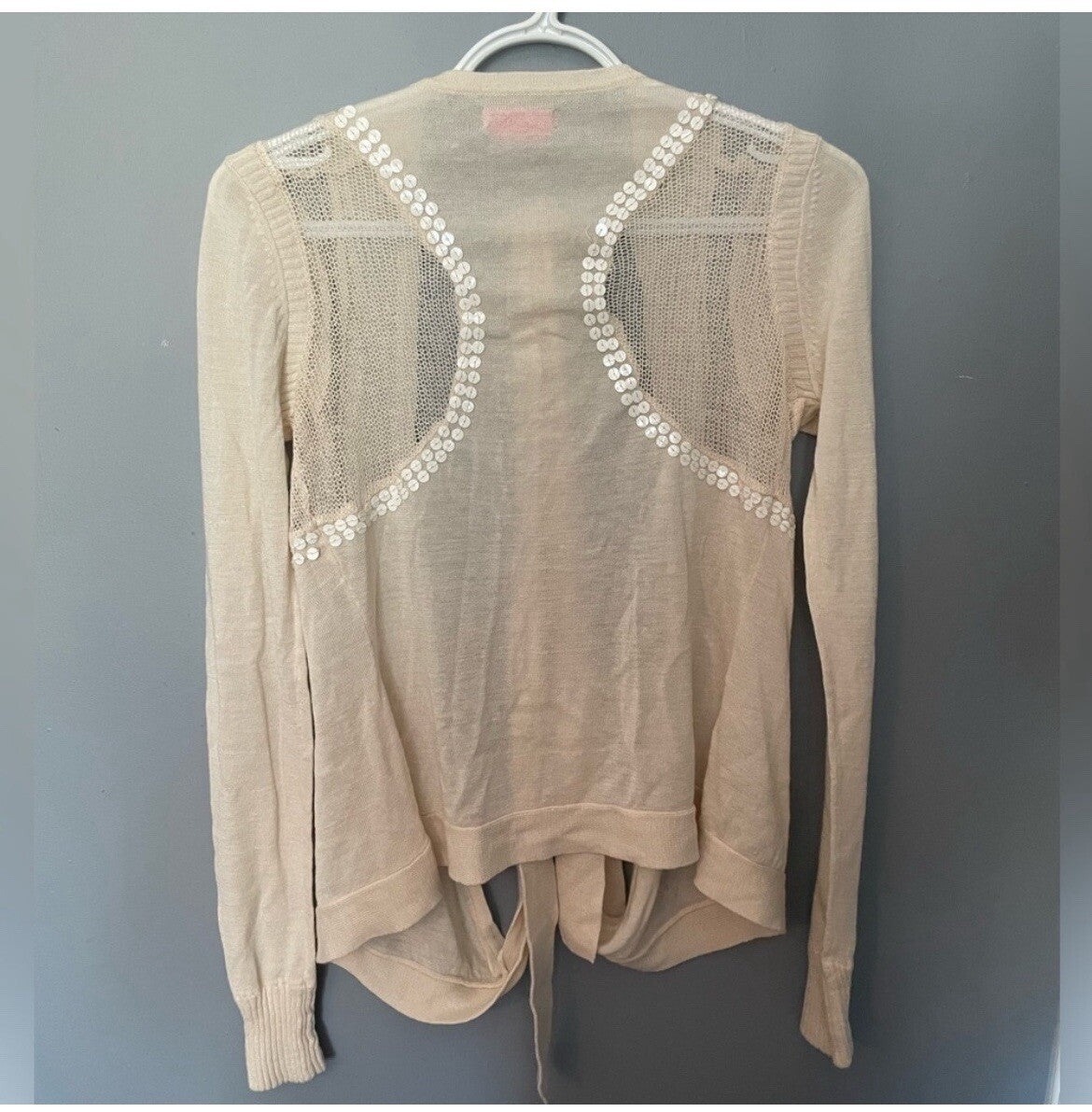 BCBGirls Cream Wrap Long Sleeve Cardigan Women's Size Medium Cozy Knit