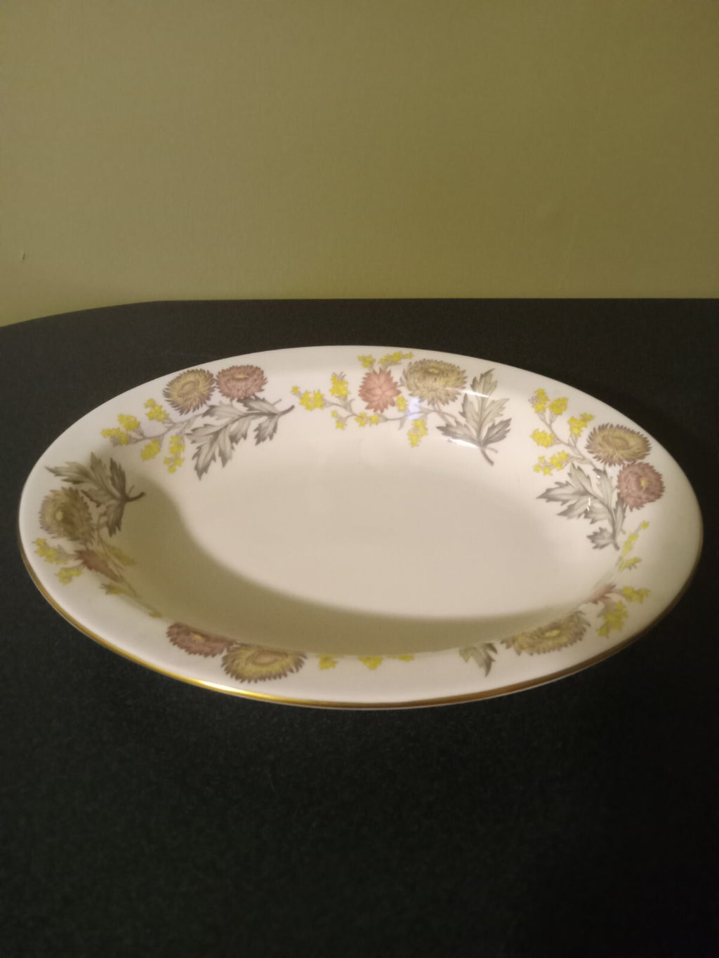 Wedgwood W4156 Lichfield 7.5" x 10" Serving Bowl Platter Floral Design