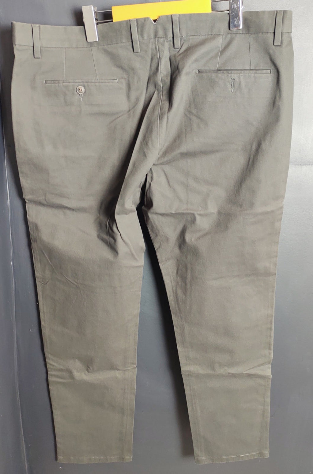 Snover Men’s Dark Grey Chino Pants Straight Leg Stretch Fit Casual NWT