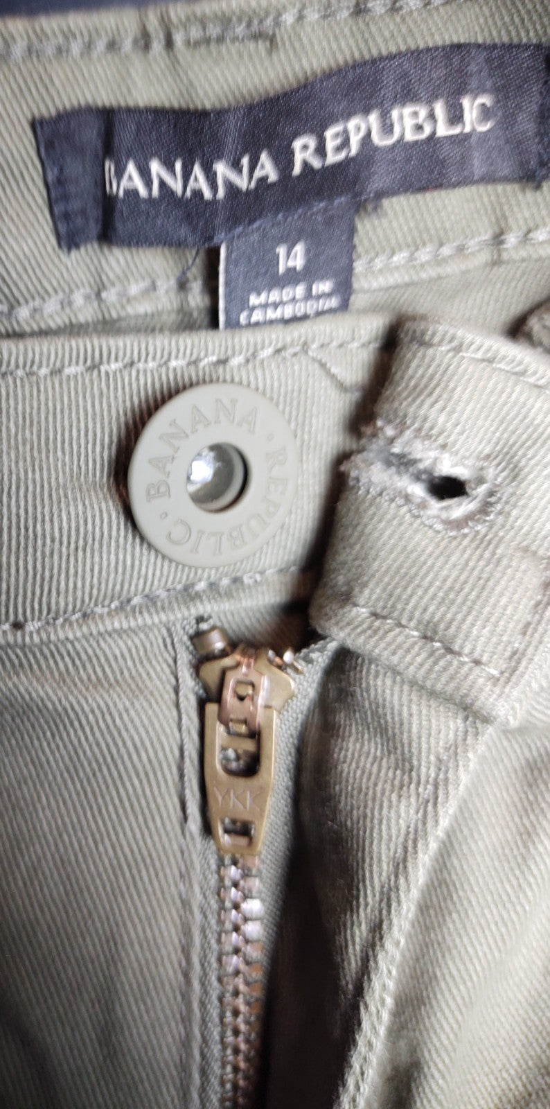 Banana Republic Olive Green Pants NWT Women’s Casual Office Wear Trousers