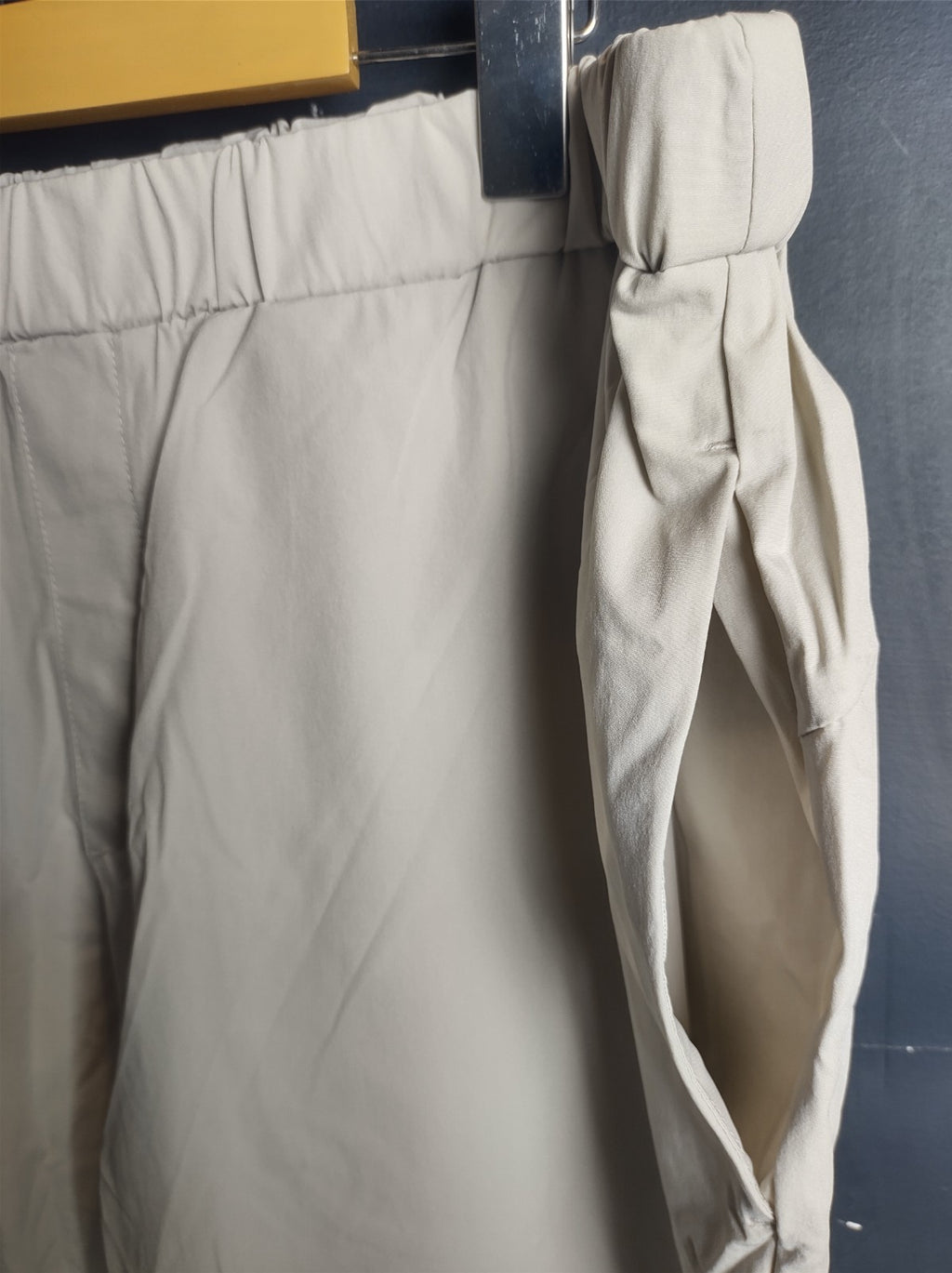 Lole Men’s Beige Stretch Active Pants Size XL Athletic Casual Bottoms NWT