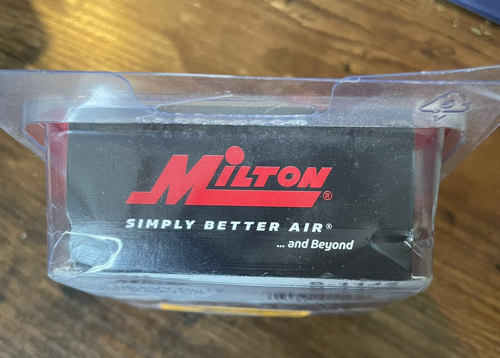 Milton Compact 1/4" NPT Mini Regulator – Heavy‑Duty Air Pressure Control