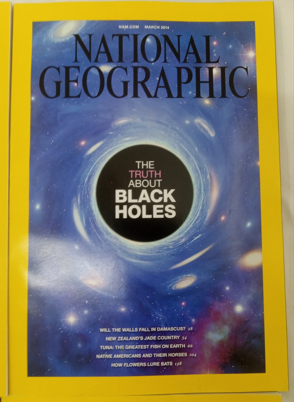 Nat Geo Jan–June 2014 | VG+ Set of 6 | Faux Leatherette Slipcover Case