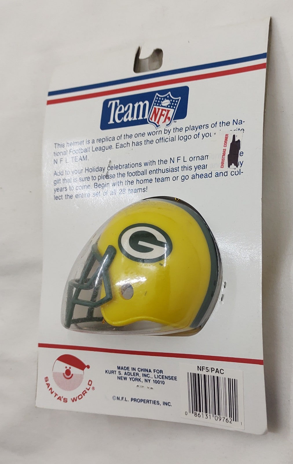 Santa's World NFL Green Bay Packers Christmas Tree Ornament NF5/PAC