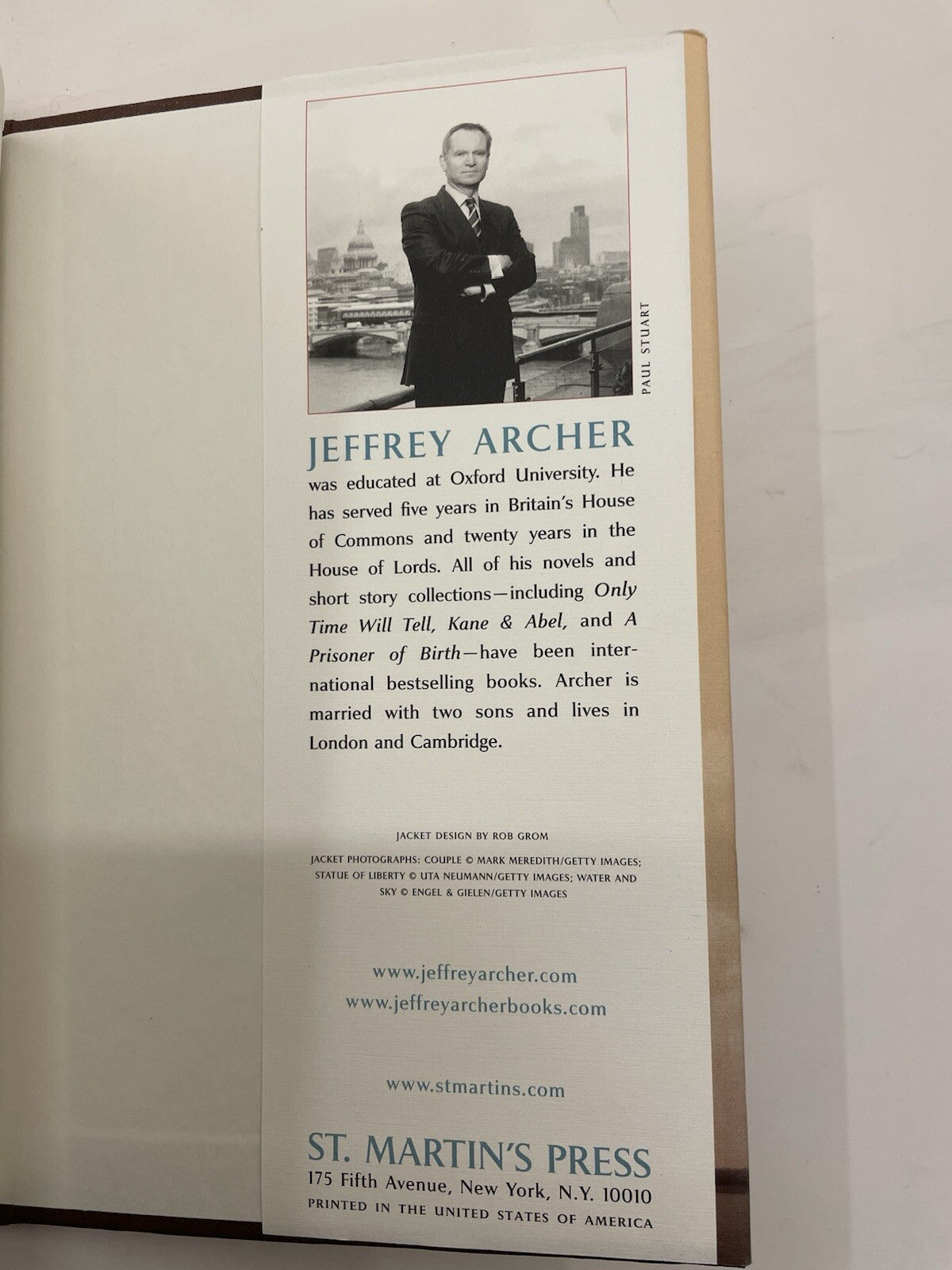 The Sins of the Father by Jeffrey Archer – G+ Clifton Book Two, DJ