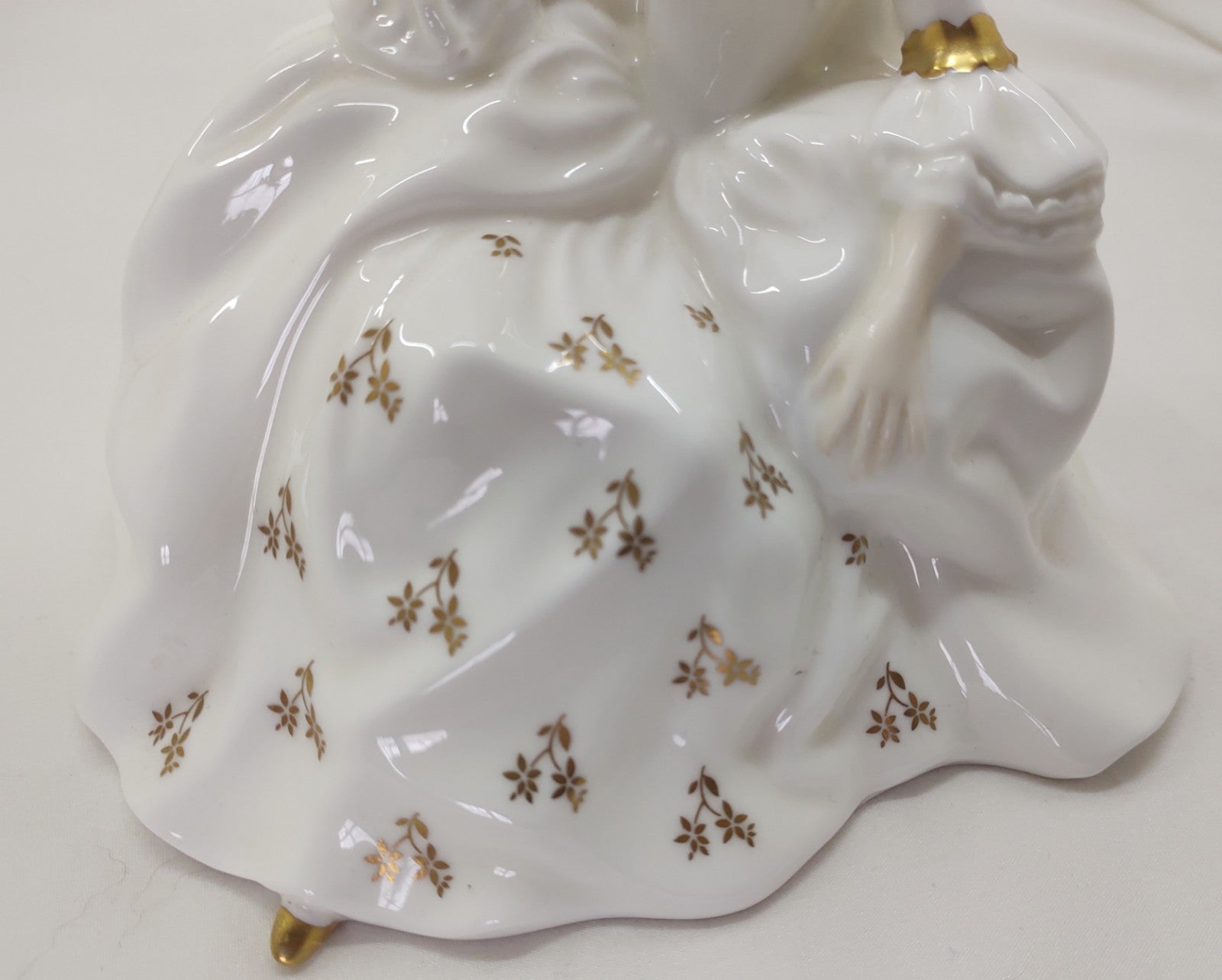 Royal Doulton My Love HN2339 Figurine Bone China England Vintage Collectible