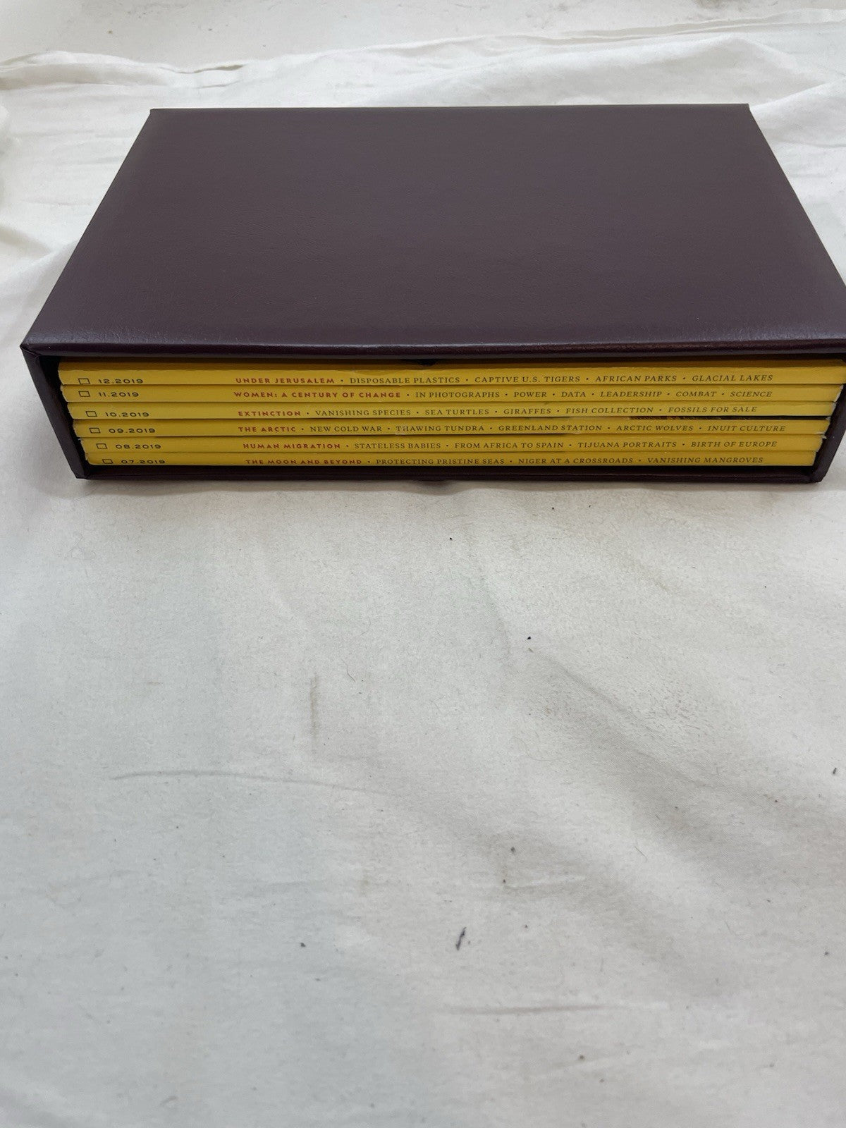 Nat Geo Lot Jul–Dec 2019 w/ Slipcover | World, Science, Photography