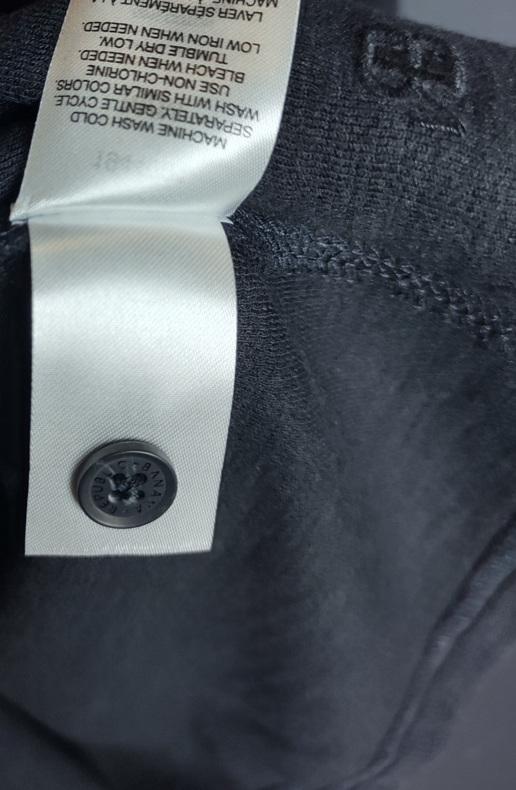 Banana Republic Men’s Black Long Sleeve Henley Shirt Cotton Casual NWT