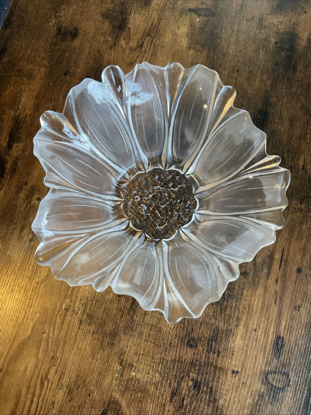 Mikasa Frosted Glass Sunflower Bowl – Elegant Serving Dish