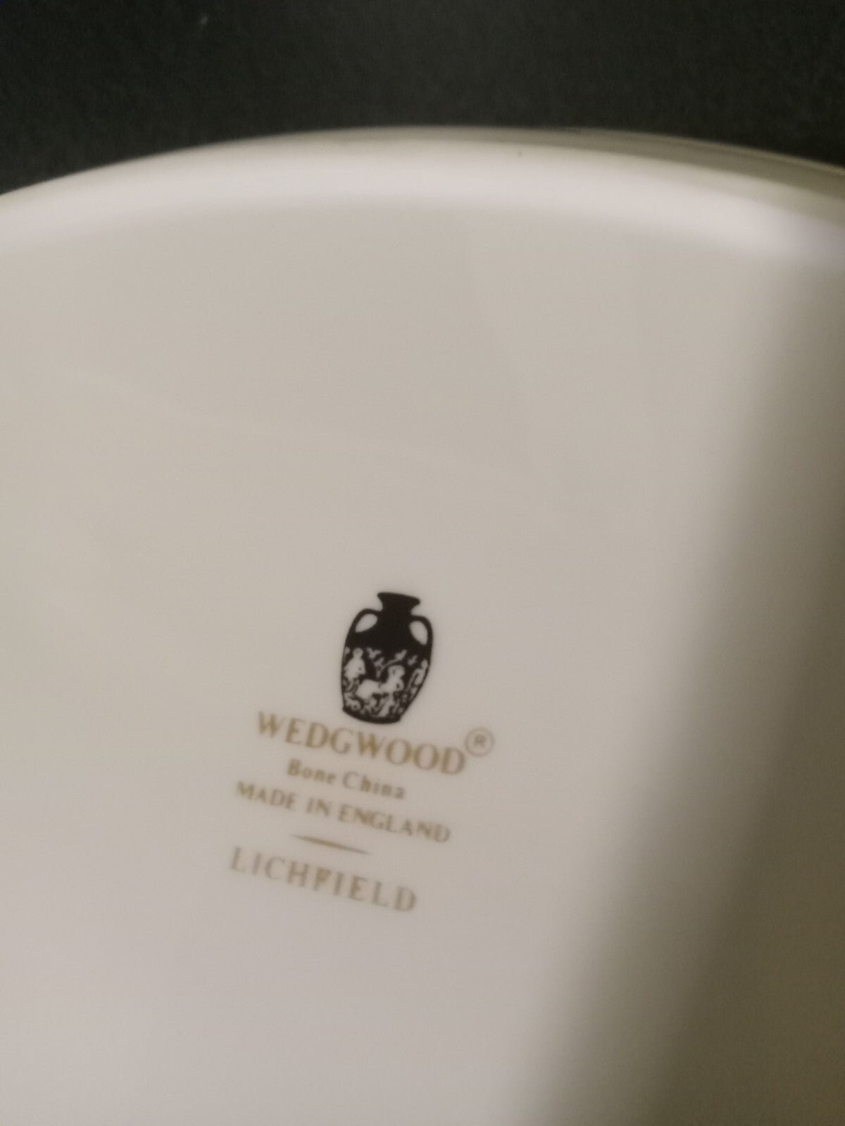 Wedgwood W4156 Lichfield 7.5" x 10" Serving Bowl Platter Floral Design