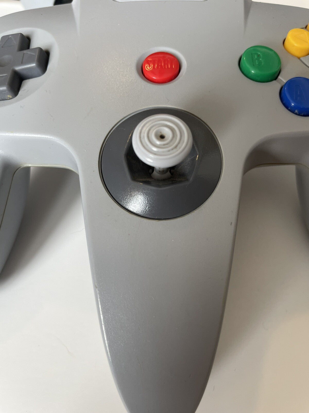 Vintage Nintendo 64 Console Bundle 1996 – Authentic Black Home Gaming System