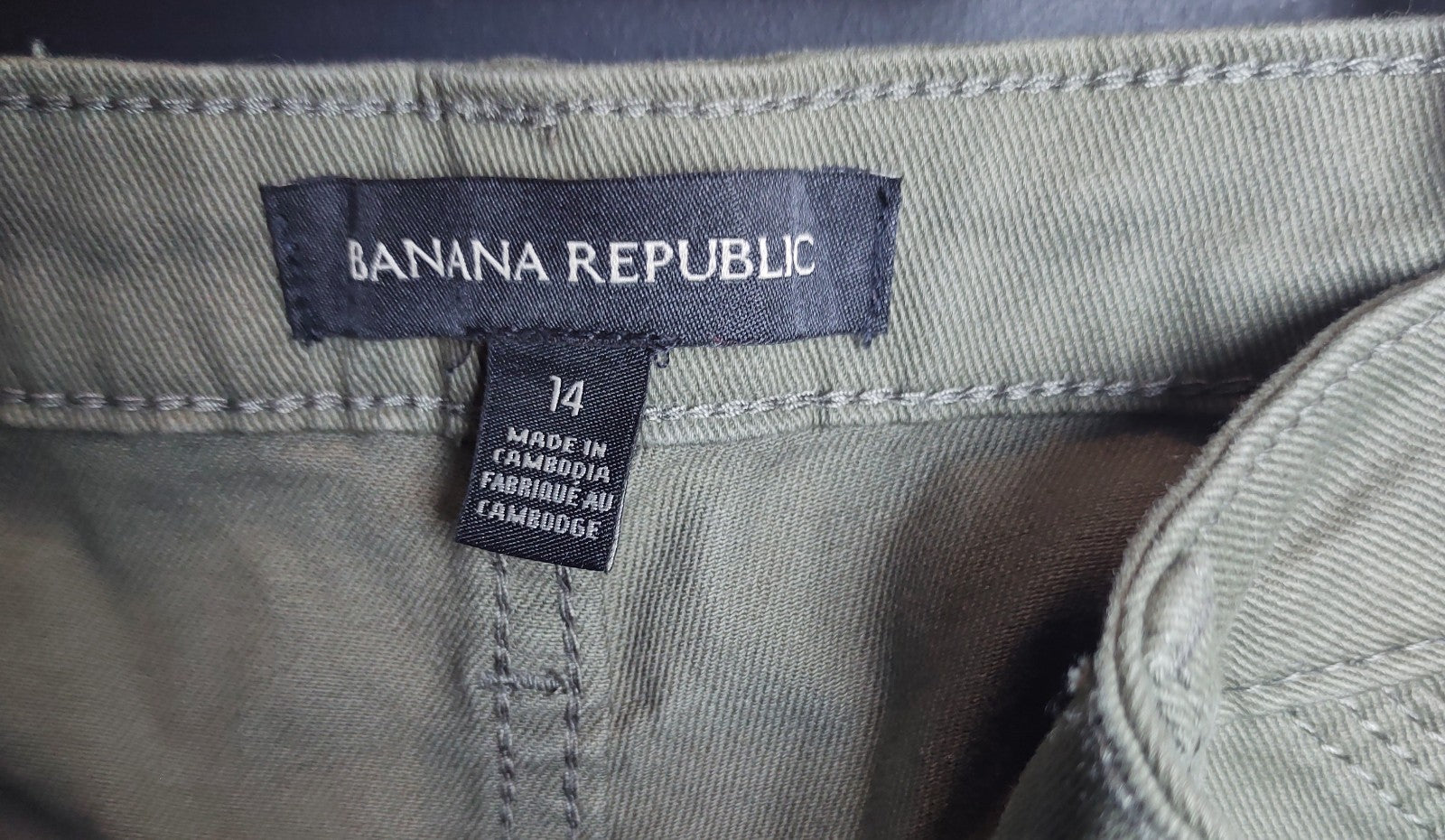 Banana Republic Olive Green Pants NWT Women’s Casual Office Wear Trousers