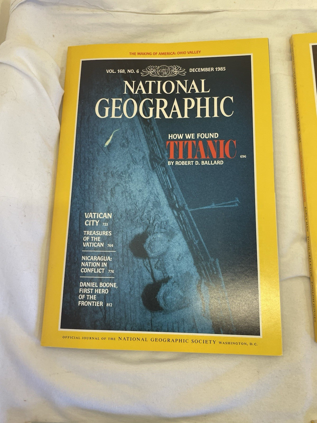 Nat Geo Mags Jul–Dec 1985 Set + Slipcvr Vtg Earth Wildlife World Atlas