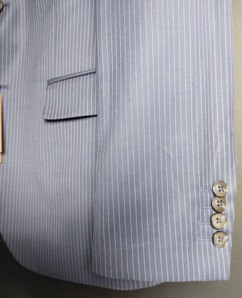 Snover Blue Pinstripe Suit Men's 38 Jacket/34W Pants 2-Pc Sharp Fit