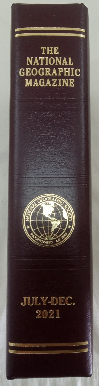 National Geographic Jul–Dec 2021 | 6 VG+ Issues | Faux Leather Slipcase