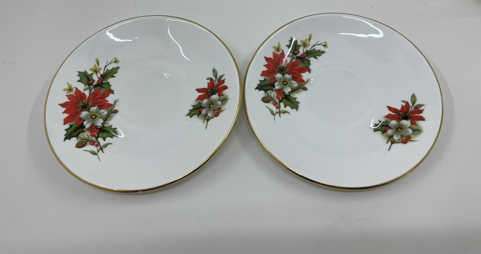 Sadler Wellington Bone China Poinsettia Tea Cups & Saucers Set of 2 Holiday
