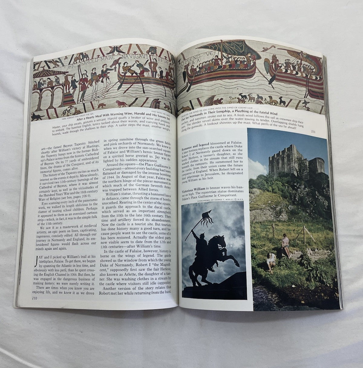 Nat Geo Mag Aug 1966 Vtg Issue Collectible Atlas World Earth Photo Ed