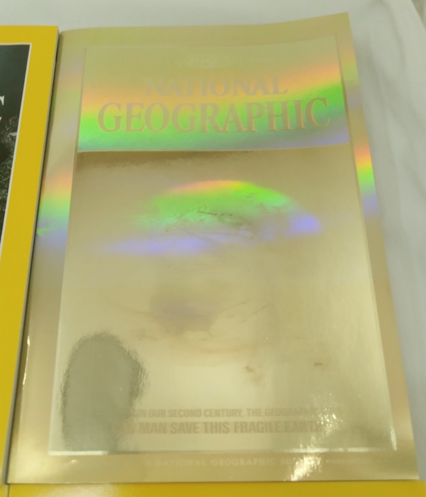 Nat Geo Magazines With Slipcover July To December 1988