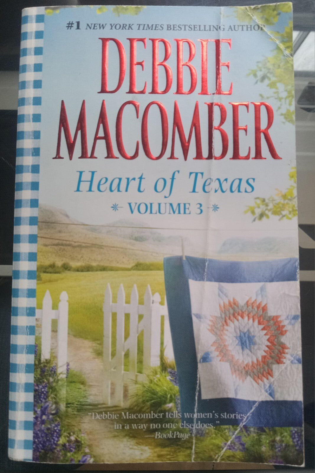 Heart of Texas Volume 3 by Debbie Macomber – Paperback VG
