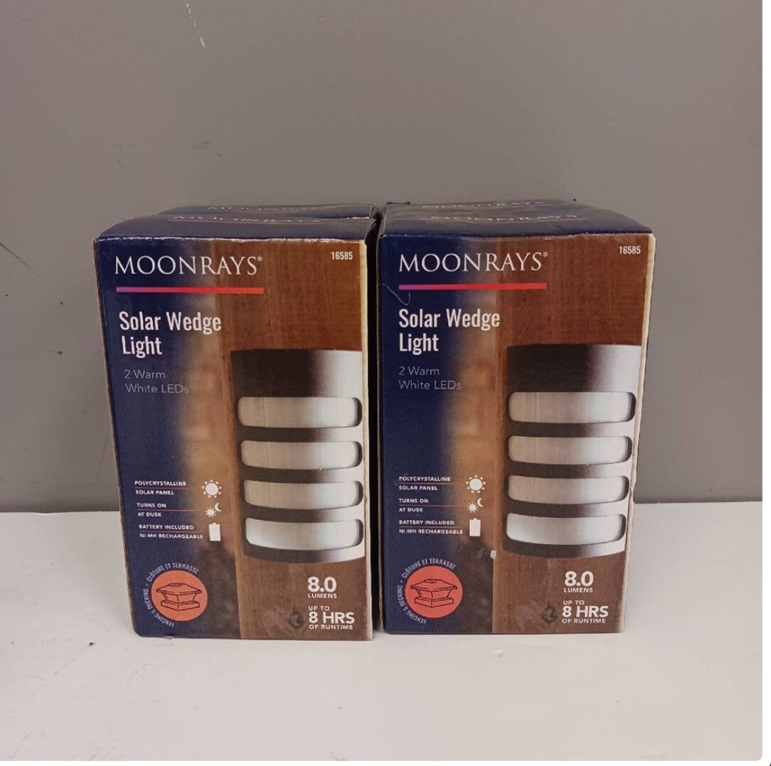 Moonrays Solar Wedge Light – Warm White LEDs Outdoor Pathway Lighting