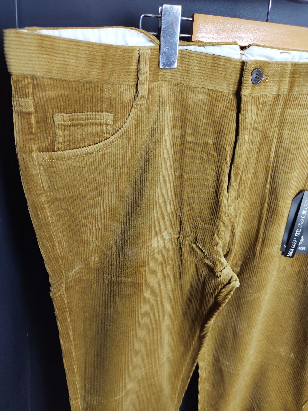 Snover Men’s Tan Corduroy Chino Pants Straight Leg Stretch Casual NWT