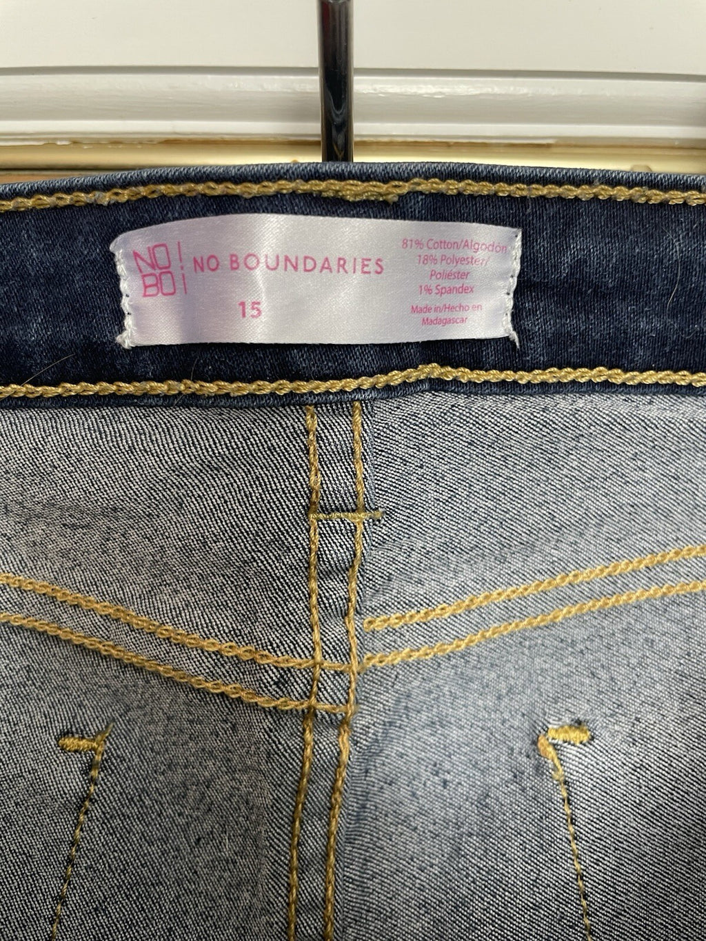 No Boundaries Straight Leg Jeans Size 13 Juniors Blue Mid-Rise Stretch