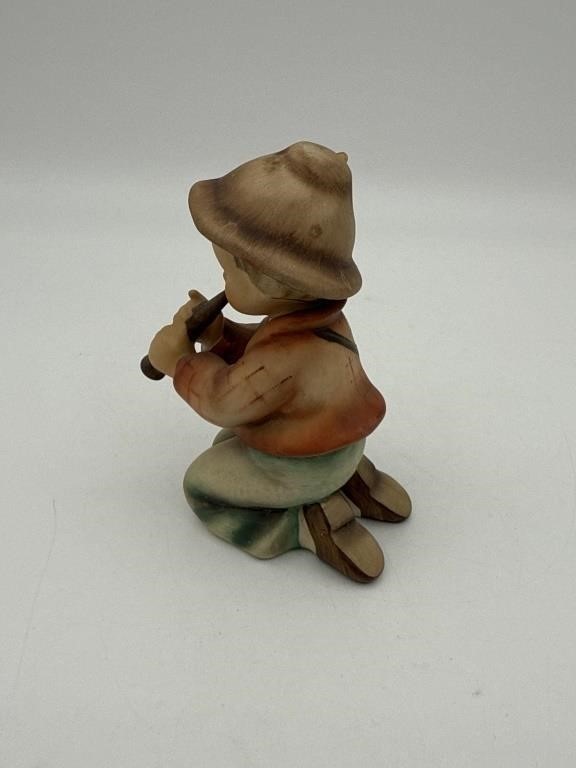 Hummel Figurine “Little Tooter” – Goebel Germany Collectible Vintage