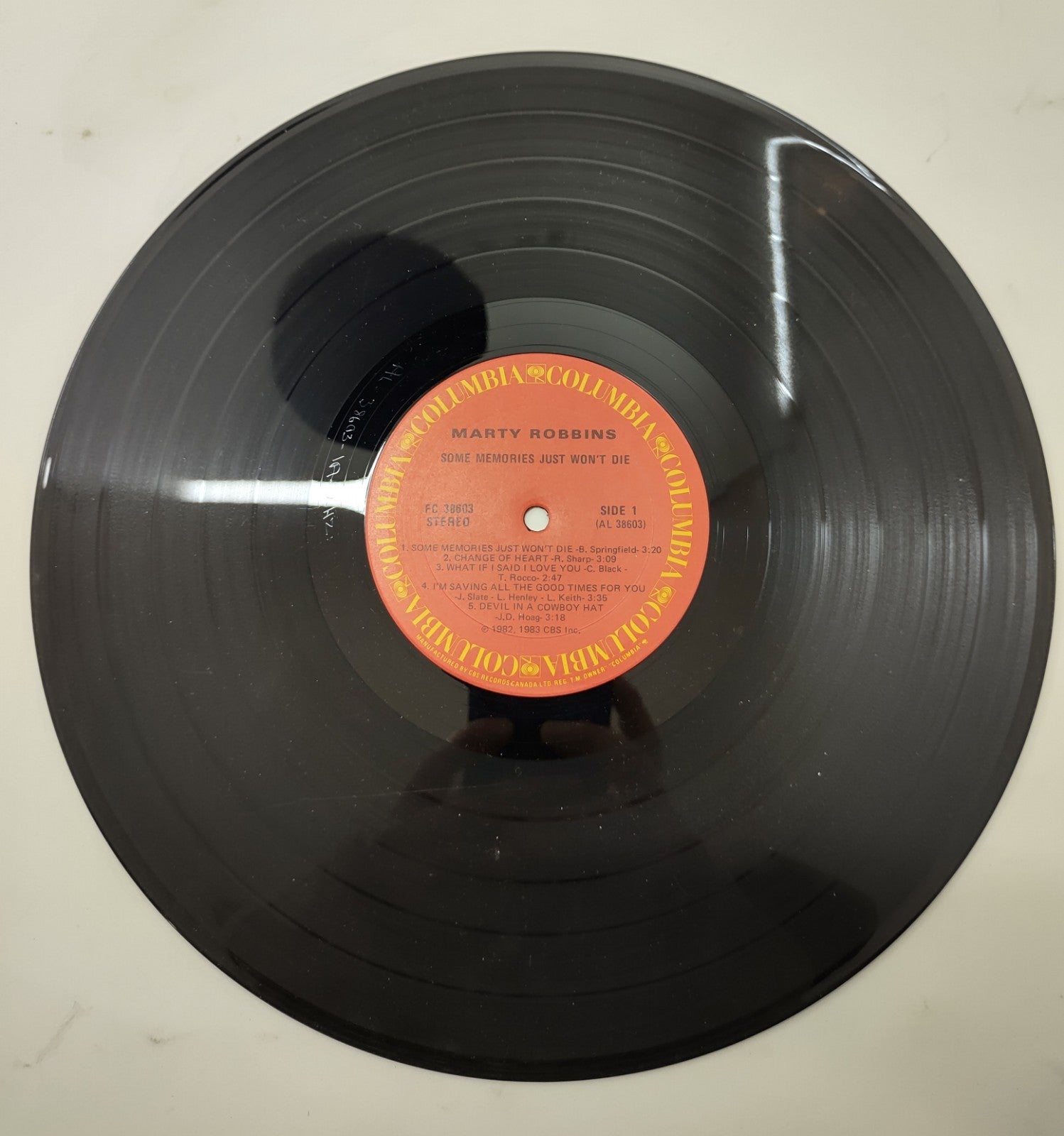 Marty Robbins – Some Memories Just Won’t Die Vinyl LP Columbia Country