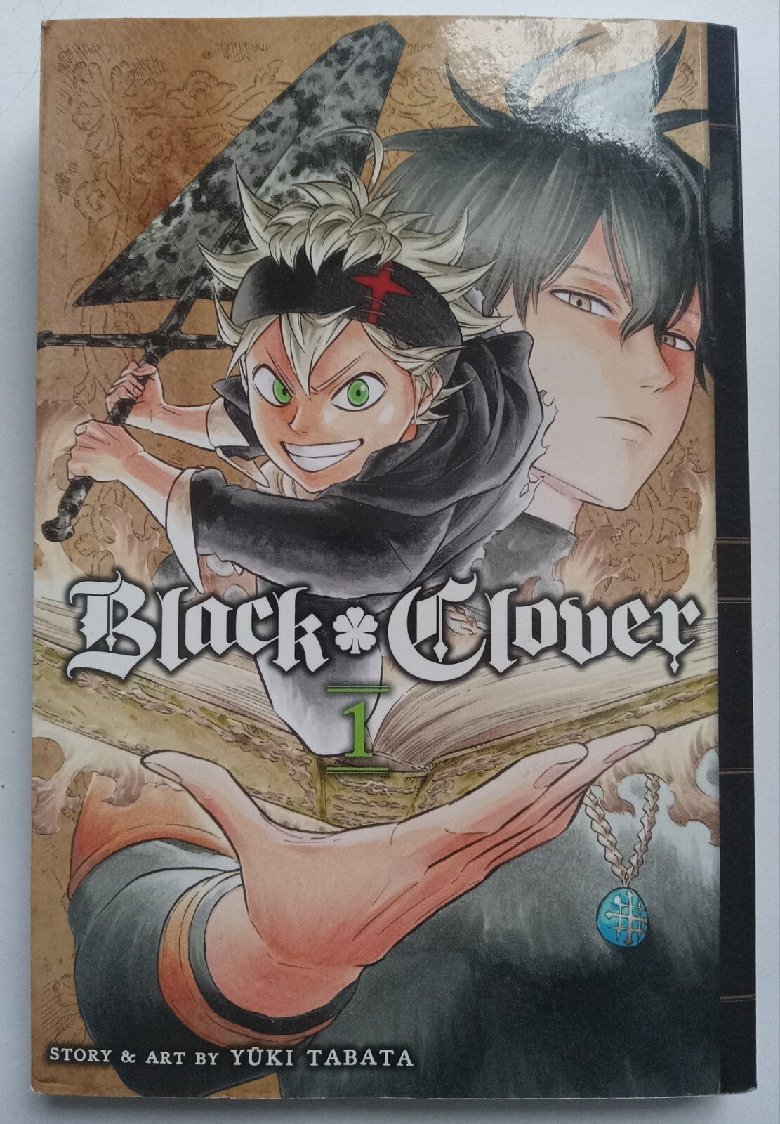 Black Clover Vol. 1 Manga Yūki Tabata 2015 VG+