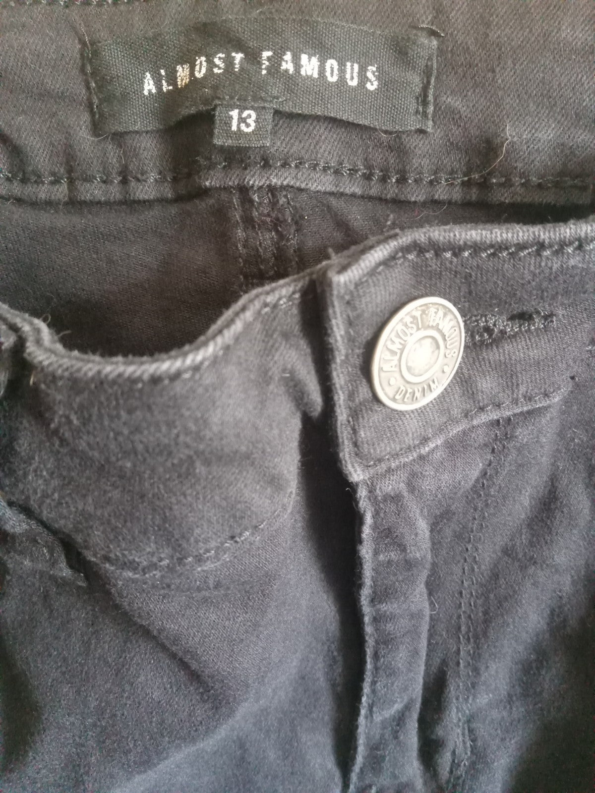 Almost Famous Distressed Skinny Jeans Black Pretorn Denim Pants Size 13 Women