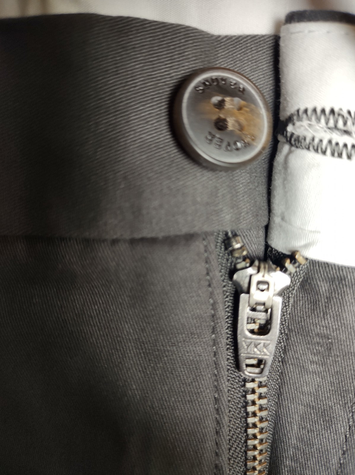 Snover Men’s Dark Grey Chino Pants Straight Leg Stretch Fit Casual NWT