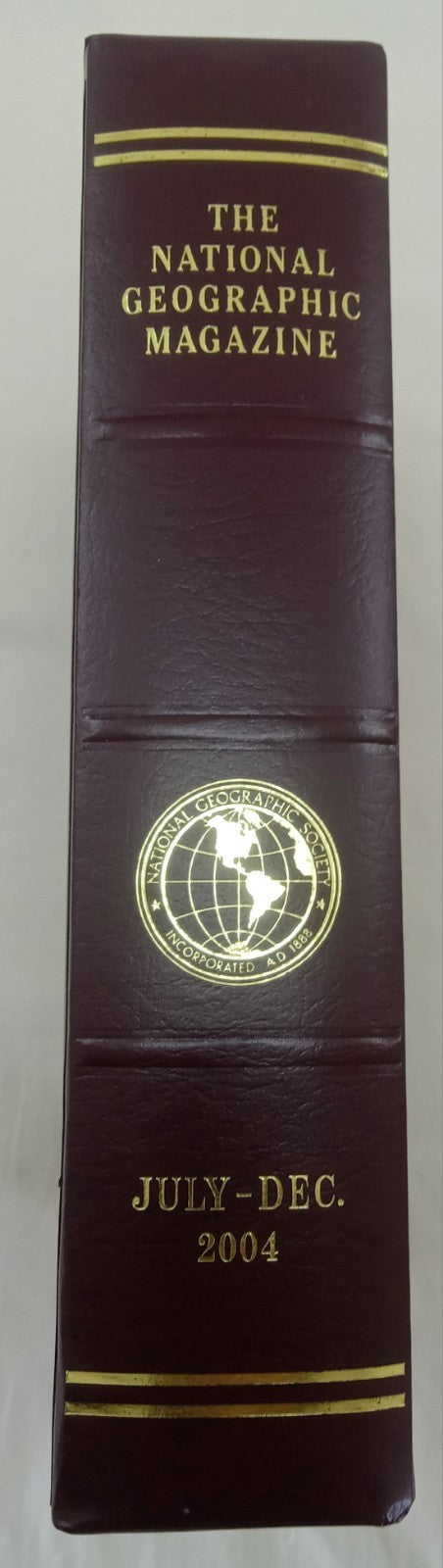 National Geographic Jul–Dec 2004 VG+ | 6 Magazines in Faux Leather Case