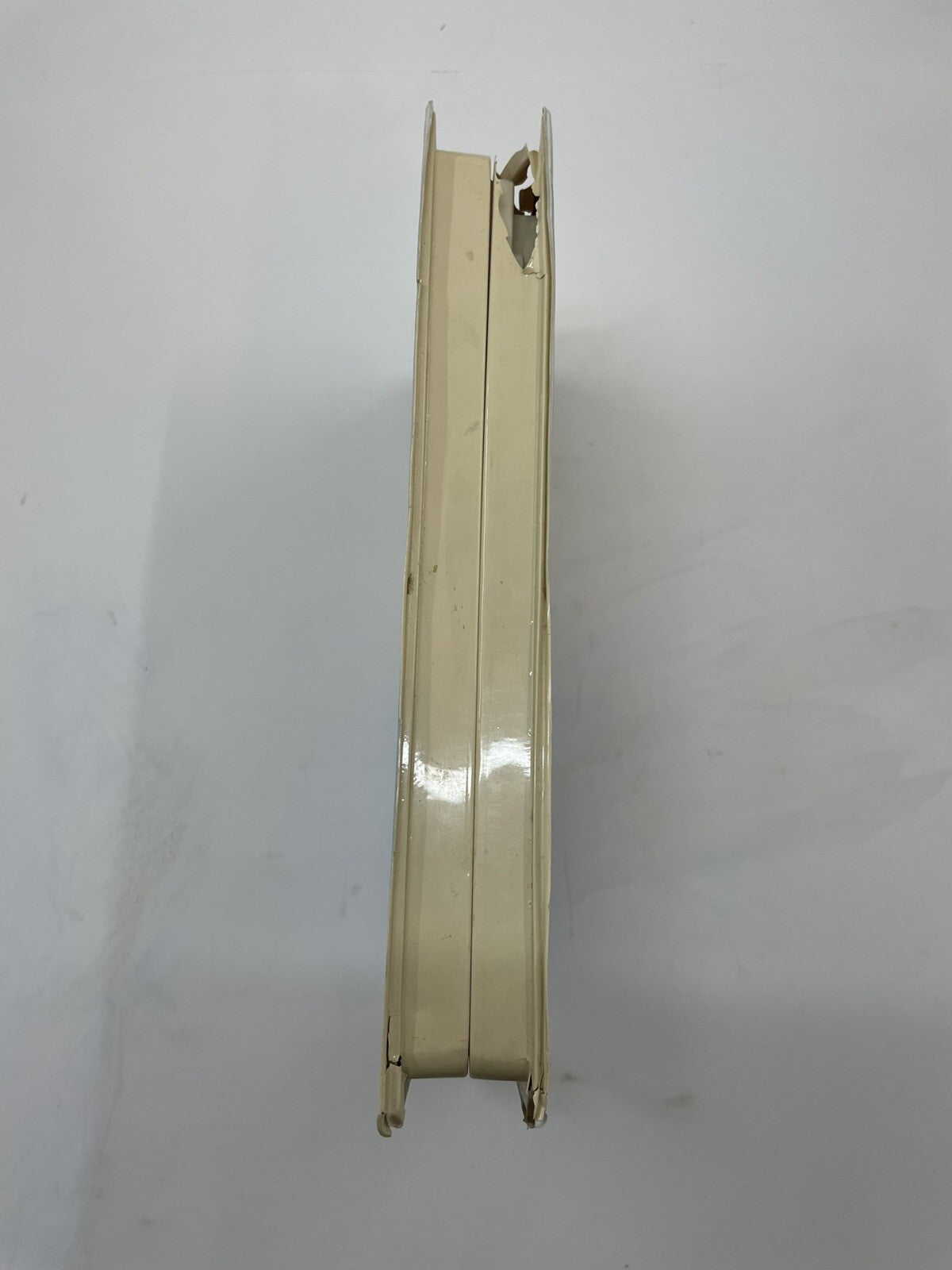 Disney VHS Dumbo 1999 Animated Movie White Clamshell Tape