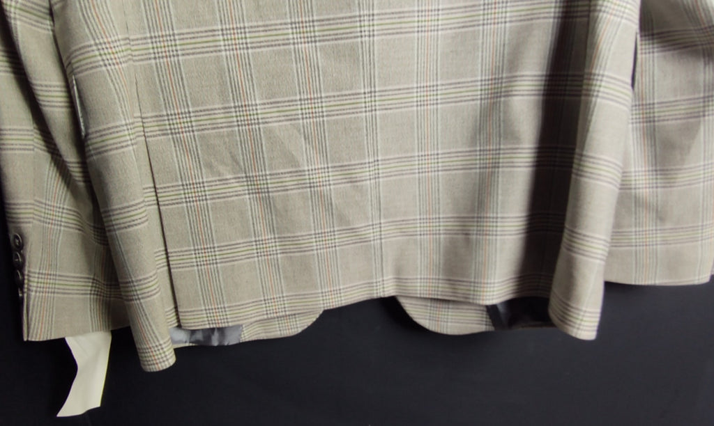 Snover Light Grey Check Blazer Men's Size 40 Modern Tailored Jacket