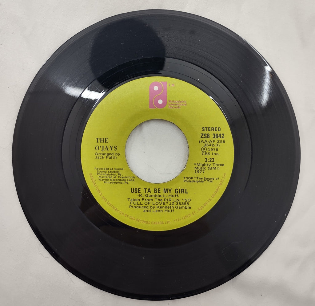 The O'Jays - Use Ta Be My Girl / This Time Baby ZS8 3642 Vinyl 45 RPM