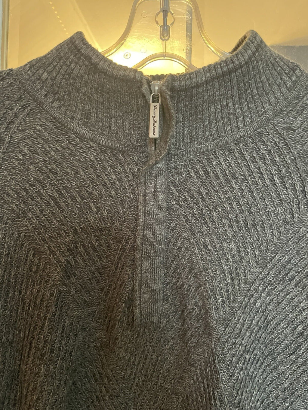 Tommy Bahama Charcoal Gray Textured Sweater Men's Size Large Knit Top