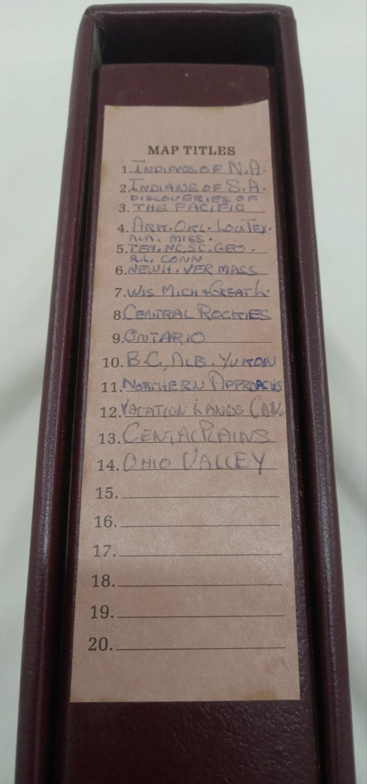 National Geographic Leather Map Case – Vintage Collector's Edition, 20 Maps