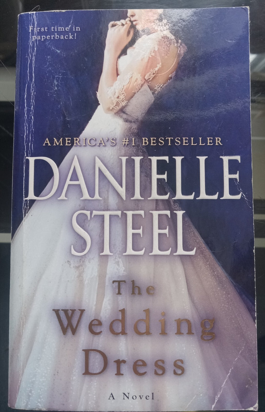 The Wedding Dress by Danielle Steel – Hardcover VG