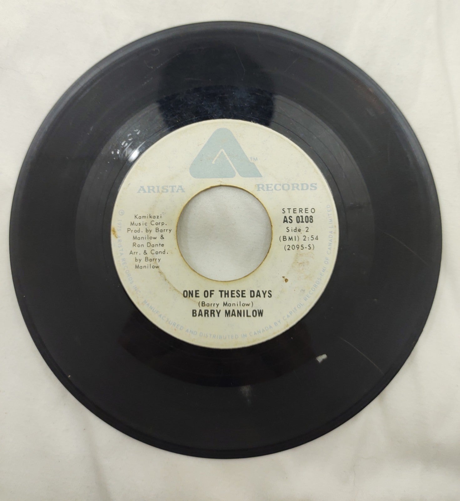 Barry Manilow – It’s a Miracle 7” Arista AS 0108 Canada 1975